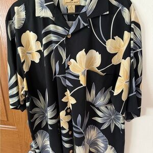 Jamaica Jaxx Men's Black Floral Shirt M